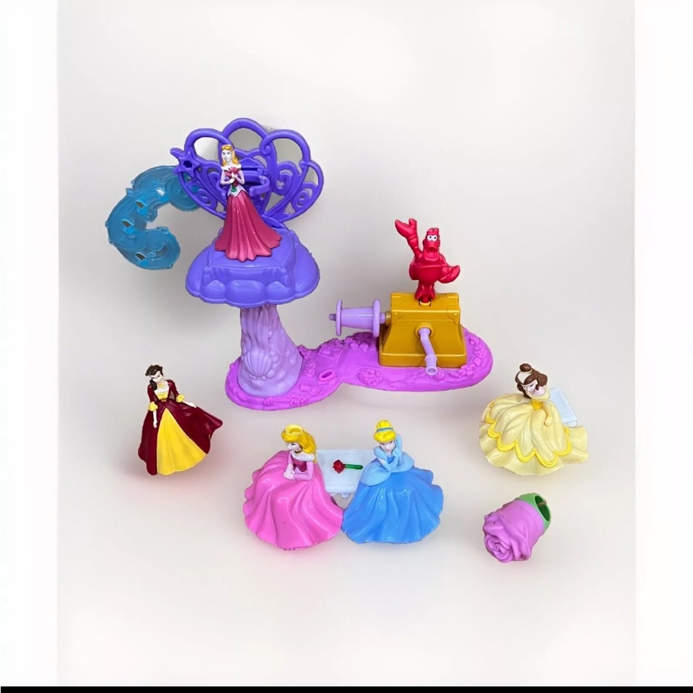 Disney Princess Ariel's Royal Ribbon Salon